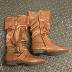 ⭐️ Brown fashion boots X-Appeal